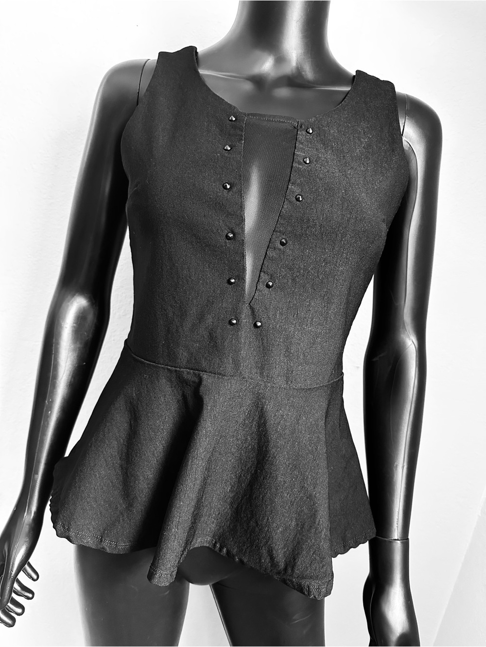 Charlotte Russe Black Sleeveless Peplum Top with Front Button Detail